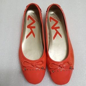 ANNE KLEIN womens patent leather flats size 9M